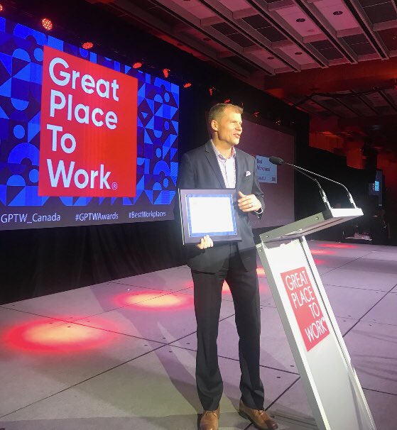 reyram's tweet photo. A special night. Unexpected, yet thrilled to be recognized as the #1 Workplace in Canada! Thank you to our wonderful Ohana! #gptw2018 @SalesforceCA https://t.co/F4dlAG92vY