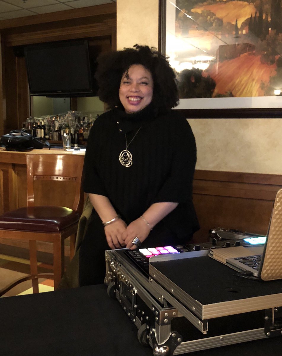 Lanagee's tweet photo. @sadiewoods if you are ever in New Jersey for a gig, please let me know! You absolutely rocked this party! Was a pleasure to meet you! #DJ #sadiewoods #ShouldveBeenMe #DevinVelez #AmericanIdol https://t.co/K5U5axIbwH
