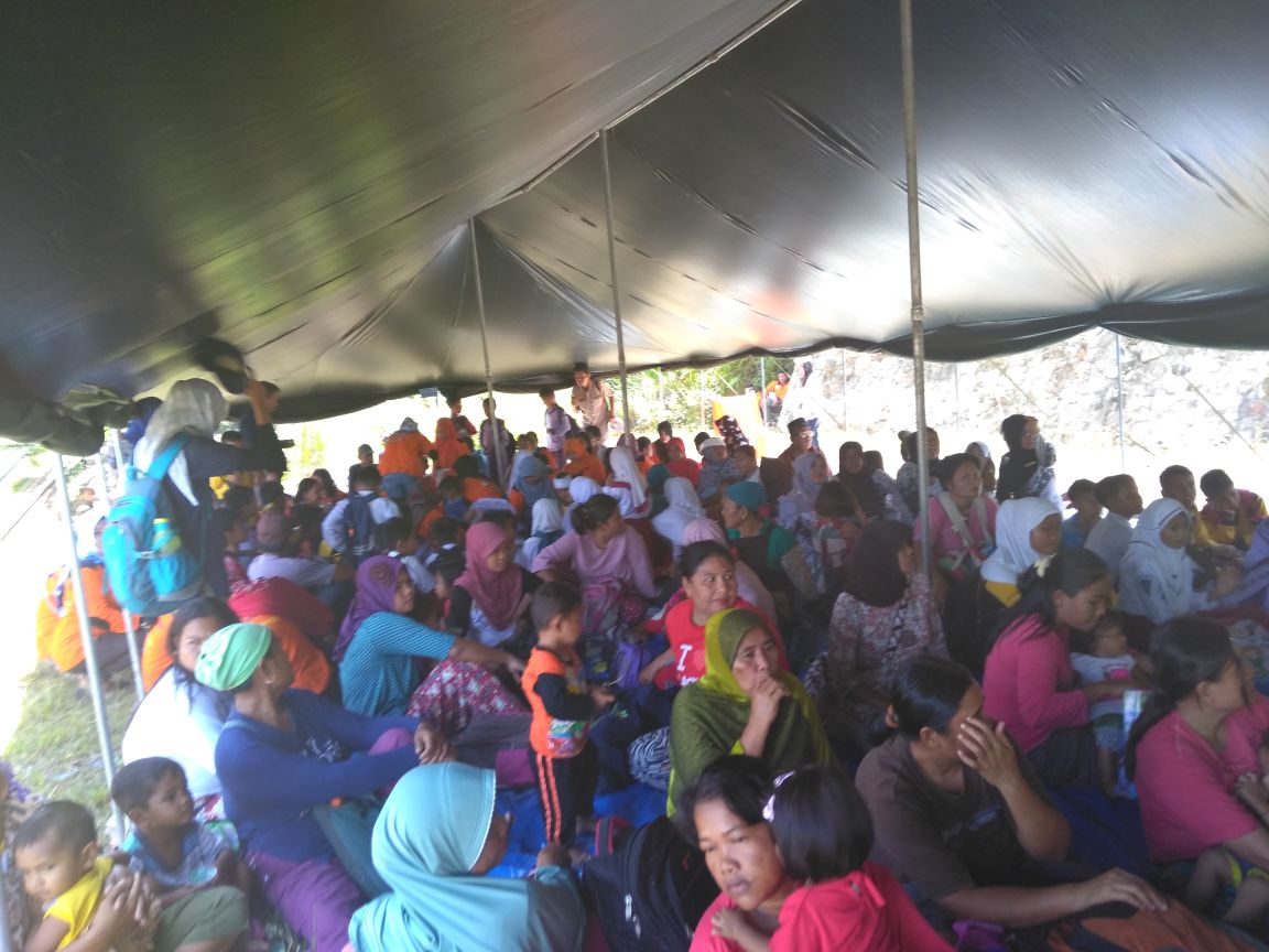 hkb_26april's tweet photo. Simulasi Kesiapsiagaan Bencana &amp; Evakuasi Mandiri di Sungai Nipah, Pesisir Selatan, Sumatera Barat #SiapUntukSelamat #BudayaSadarBencana #SiapUntukSelamat https://t.co/iqPKL9TJh8