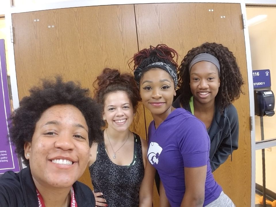 ppatkansasstate's tweet photo. Our beautiful Pinky Promise sisters at the Rec tonight! Staying in shape and healthy is an important part of being able to do Gods will. 
PP week continues with our 3rd annual bake sale. More info on our profile! https://t.co/GylzuOrCza