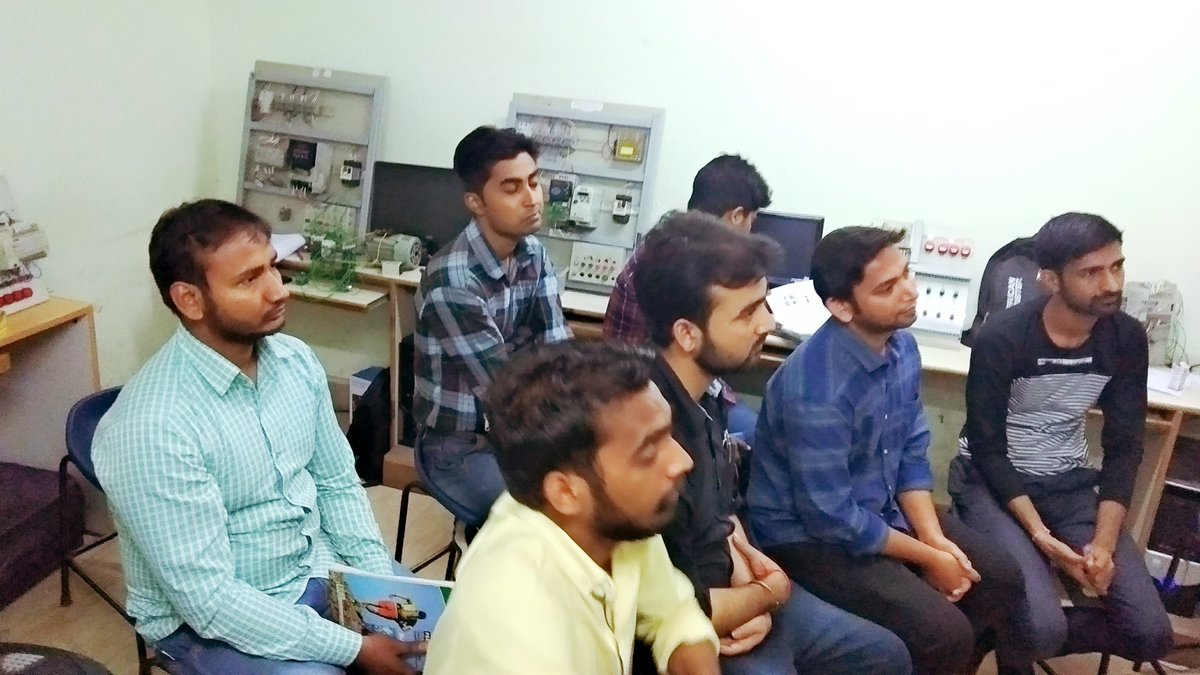 DiacTraining's tweet image. Are you looking for #Automation Training? DIAC offers #PLCprogrammingcourse. We provide you professional training under our professional trainers. Visit diac.co.in
#PLCclasses #PLCtraininginstitute #plcprogramme #plcclasses

Call on +91-9310096830, 9310096831