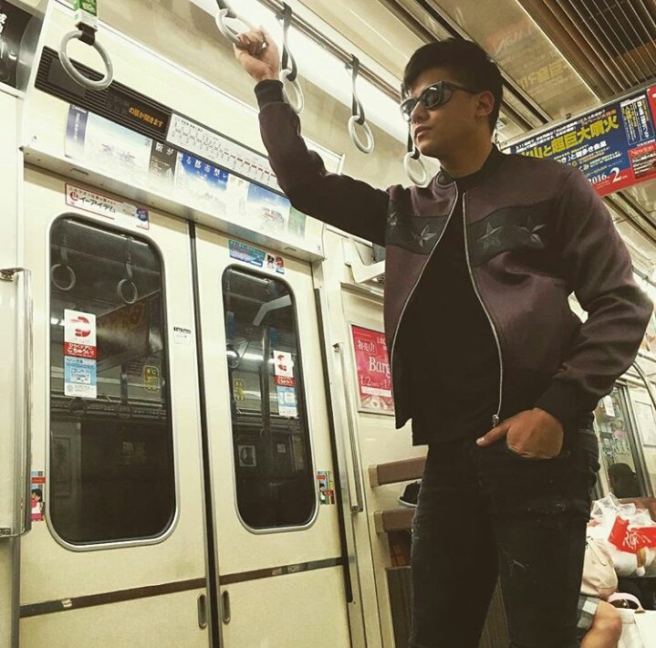 alexnderfrd's tweet photo. Happy Birthday sa nag iisang gagong gwapong kakilala ko 👌 Sana makainuman kita brader 😂🔥 Labyu deej! Godbless  @imdanielpadilla
#DJPAt23 https://t.co/7owU5pJtNd
