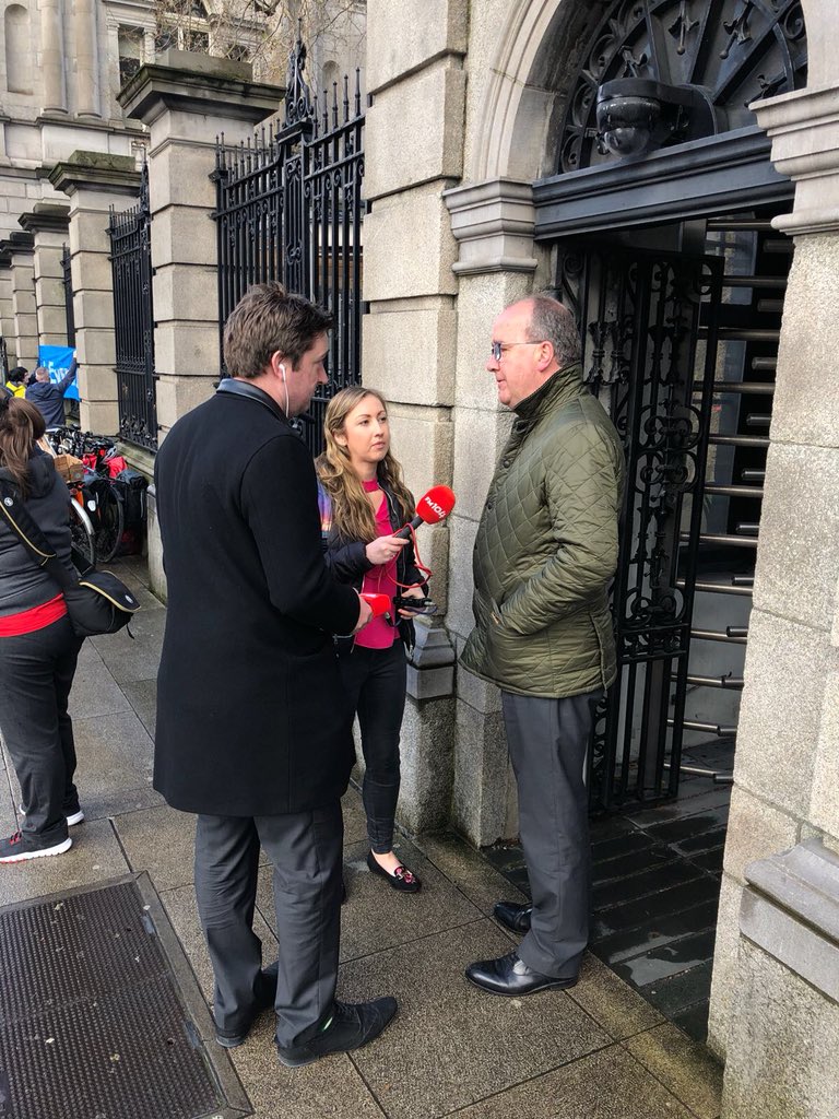 JohnLahart's tweet photo. #stopkillingcyclists at Leinster House yesterday @FM104 @dublincycling @IreCyclingFed @SafeCyclingEire https://t.co/4KhAqVN5IA