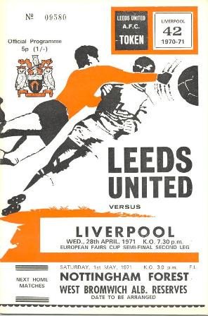 LeedsUnited_MAD's tweet photo. THE ANNUAL YORKSHIRE COLLECTORS FAIR AT; @pudseycivichall - Leeds; Saturday 26th May 2018 - 11am to 2pm
Entry £1 adults, school-children FREE
Large FREE car park, bar facilities; 
A great day out! 
Add it to your diary #LUFC @lufcprog https://t.co/YkKPLfA99I