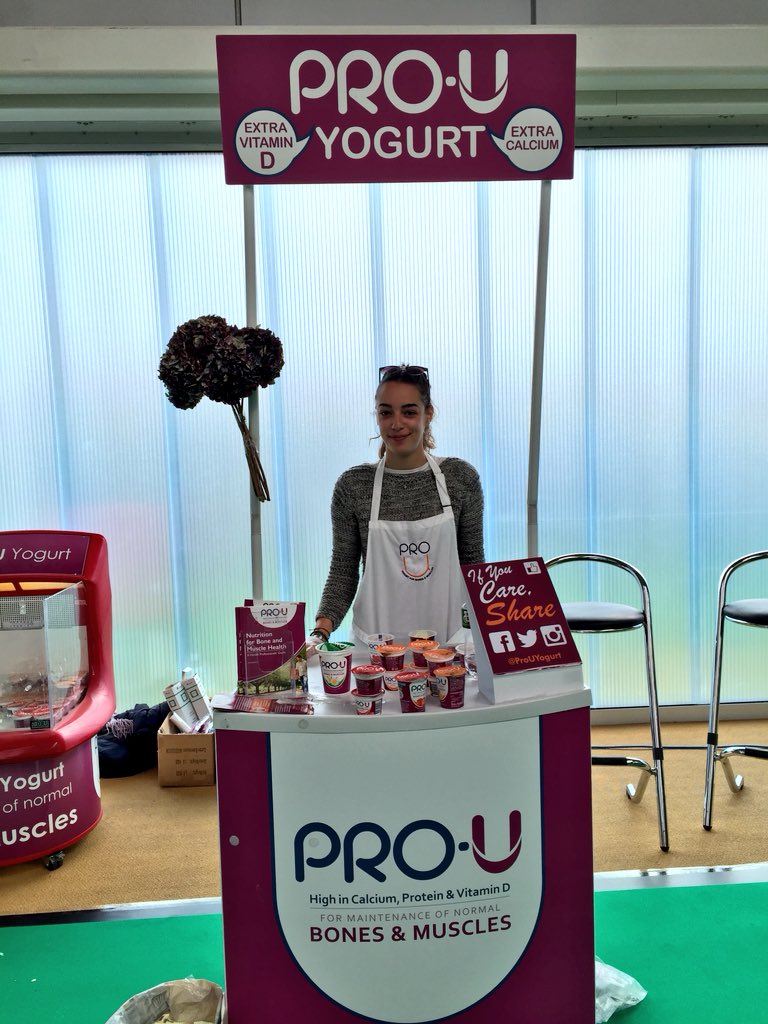 NDC_ie's tweet photo. Delighted to have so much delicious, nutritious dairy on sample across the #Health18 event today! Remember 3 servings of dairy is recommended per day #TheCompleteNatural https://t.co/H1BkehxFWl