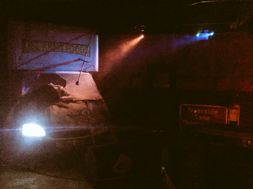 ThemeParkWW's tweet photo. Unfortunately The Walking Dead: The Ride no longer has any actors throughout the experience #TWDTheRide #ThorpePark https://t.co/IRrOPyCQM8