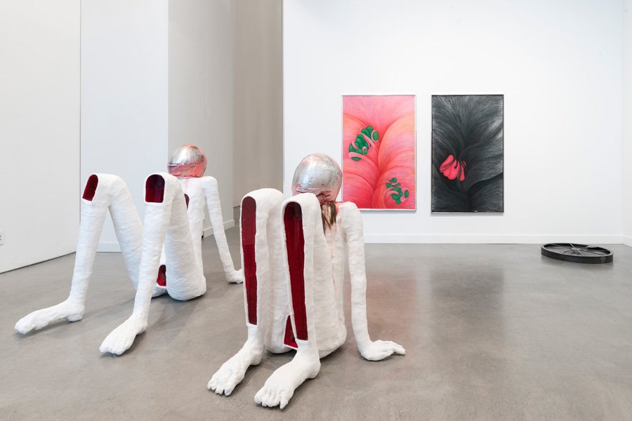 From a preview of Konrad Fischer’s new space, to Simon Fujiwara’s thought-provoking commentary on gender bias, <a href="/HiliPerlson/">Hili Perlson</a> picks Berlin's best shows frieze.com/article/ahead-…