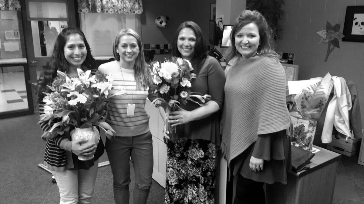 We have the best administrative professionals around!! Mrs. Downey and Ms. Maestle show our thanks with beautiful bouquets of flowers. Our office smells delightful!! @FDESPandas