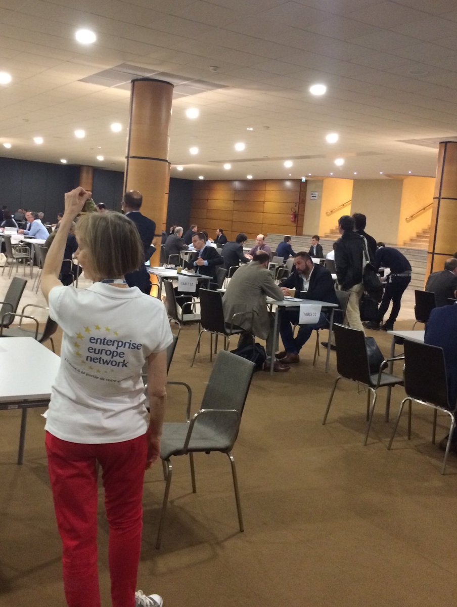 EENFranceMed's tweet photo. #FOWT2018 J2 le B2B bat son plein. 600 rdv sur  jours #cci_paca #eencanhelp #eenfrance https://t.co/24n0W2tcxI