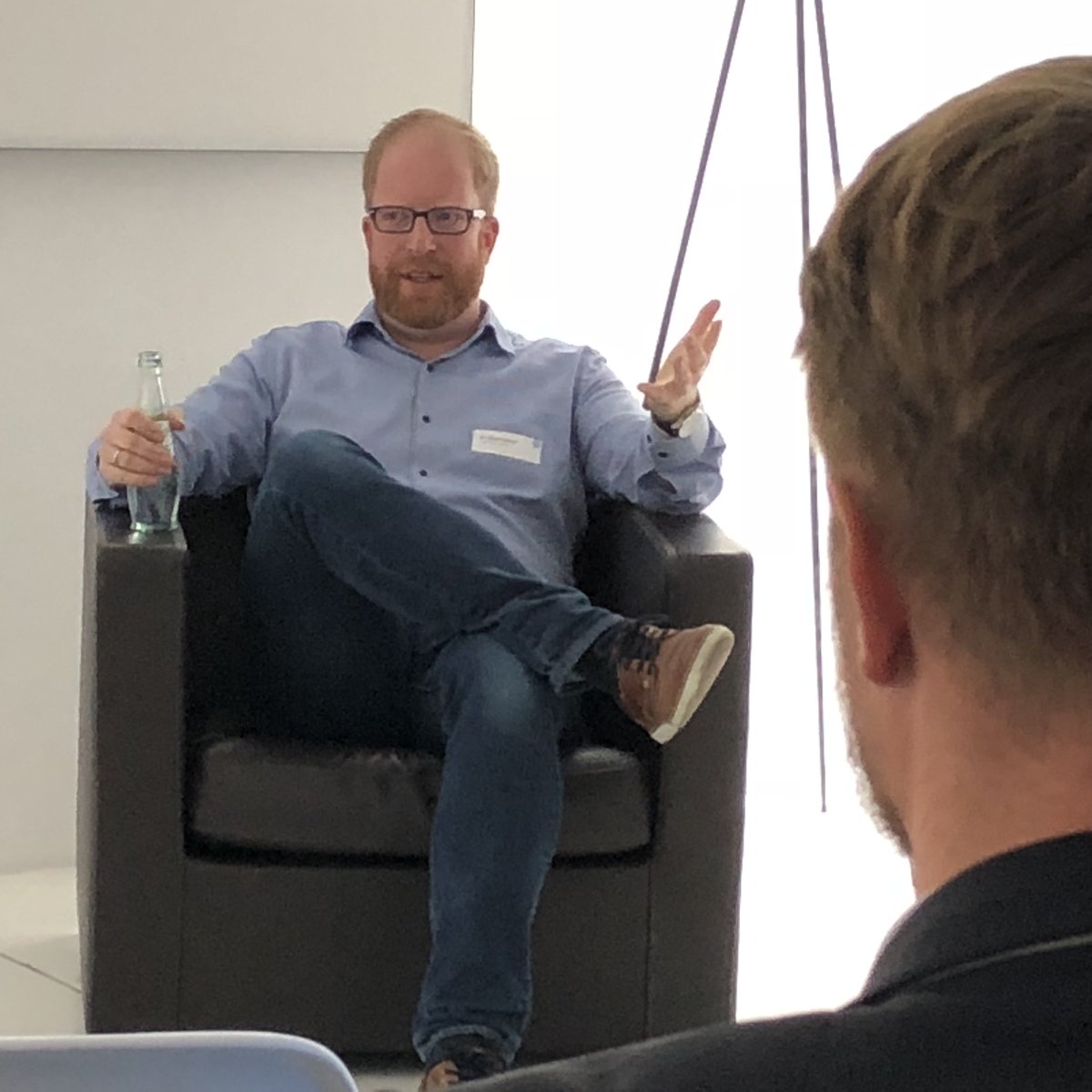 Microservice vs. Monolith: Roman Zenner von <a href="/commercetools/">commercetools</a> beim aleri Kundentag #alerifriends #sharingideas