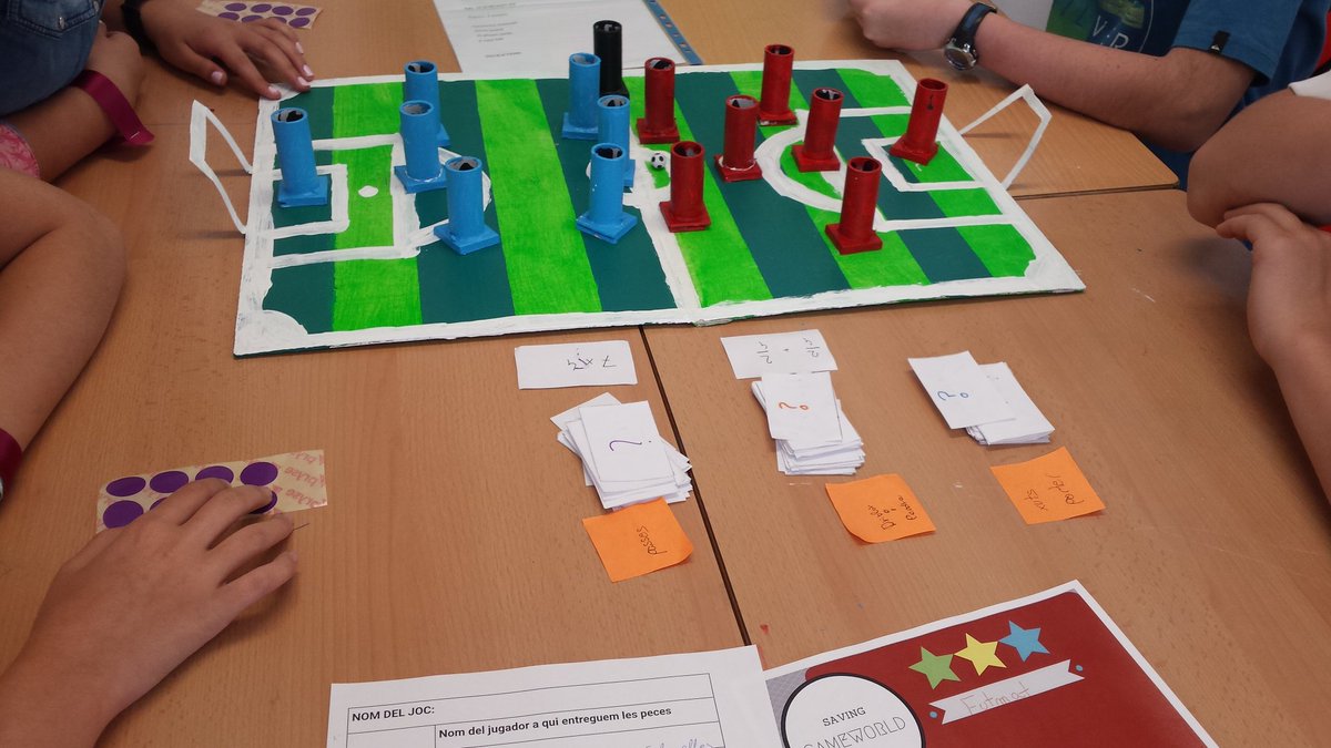 noemi_mrls's tweet photo. Comença el torneig interplanetari de Saving Gameworld #1eso #projectes @INSJoanSola @xarxaCb https://t.co/CZ5mO1OjqS