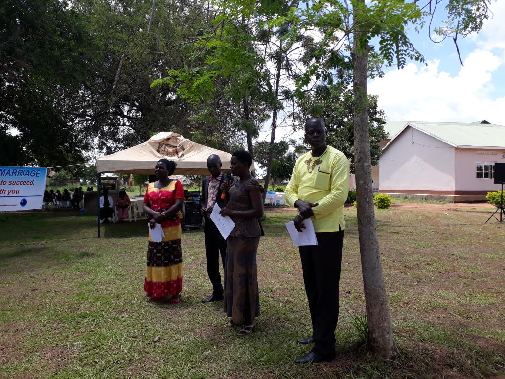 i_kagoya's tweet photo. How do we translate commitment into action? Different district leaders including the LC5 Agago representative commit to ensure that child marriage ends immediately at launch of #IDecideProject on #endchildmarriage @PlanUganda https://t.co/E0az99mOvY