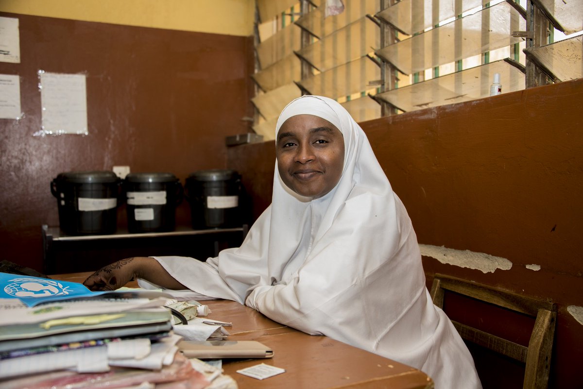 UNICEF_Nigeria's tweet image. "Every time a mother immunizes her child, she’s giving one of life’s most precious gifts - health!" 💉

Join Fatima, a health worker from Kano, #Nigeria as she takes over @UNICEF's Instagram account today: bit.ly/2Kd7wnE

@instagram #VaccinesWork #WorldImmunizationWeek