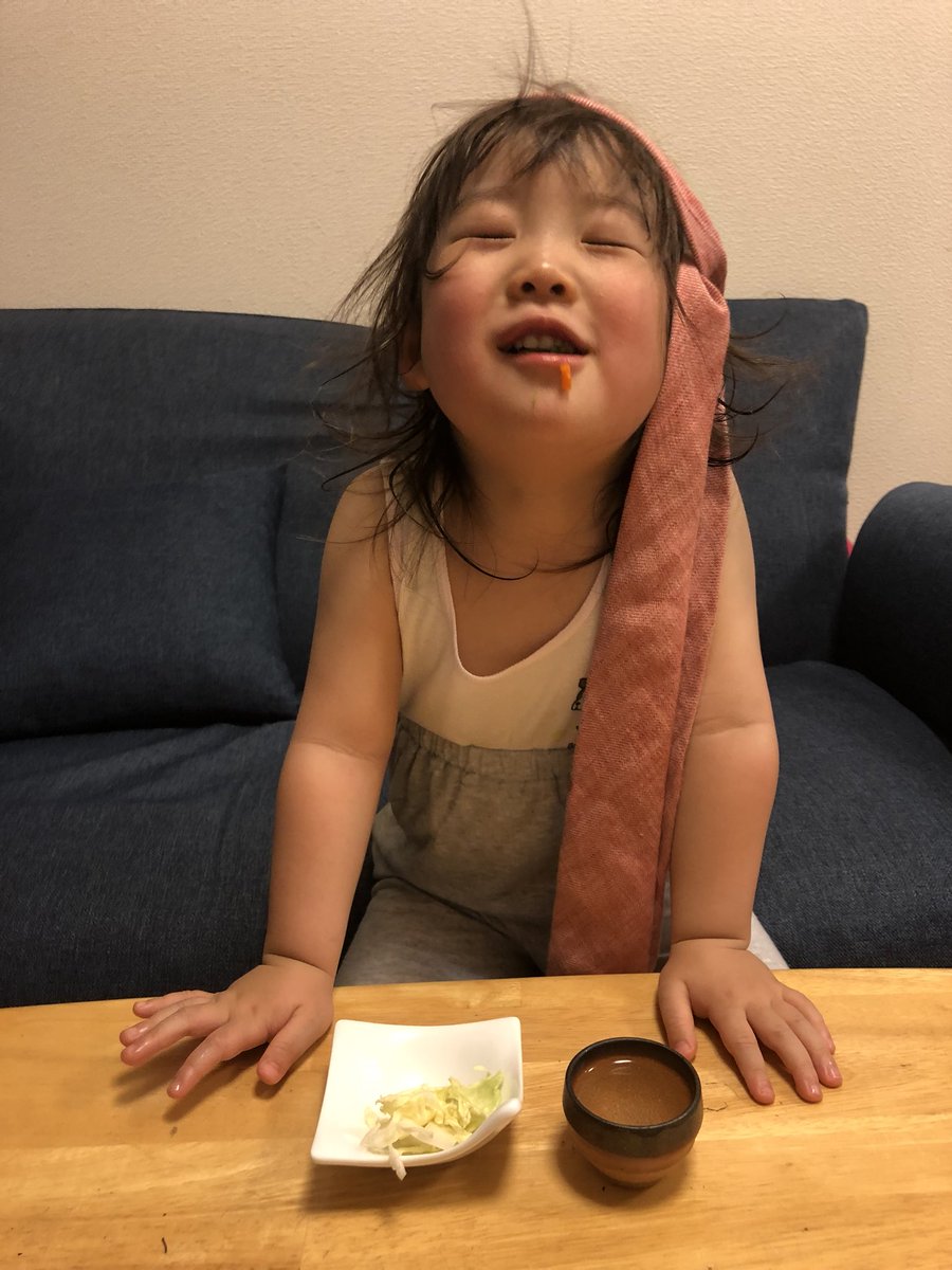 アメトーーク もっと売れたい芸人 ペンギンズ ノブオさんがお子さんのために作る こども用おつまみ こつまみ が大好評 Togetter アメトーーク もっと売れたい芸人 ペンギンズ ノブオさんがお子さんのために作る こども用おつまみ こつまみ が大好評 Togetter