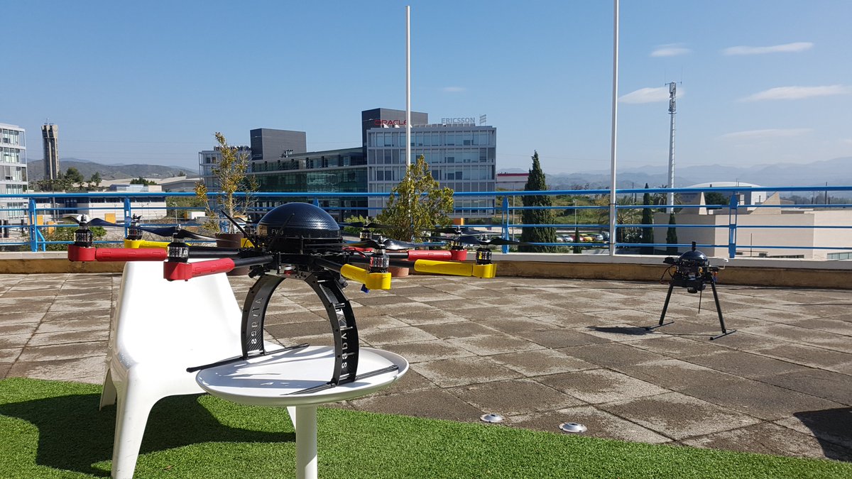 BicEuronova's tweet photo. Un espléndido día para poner a prueba los equipos de @ATYGES en la terraza #BuenaBICta de @BicEuronova #testzone #drones #UAV https://t.co/2lNcQbvSHw