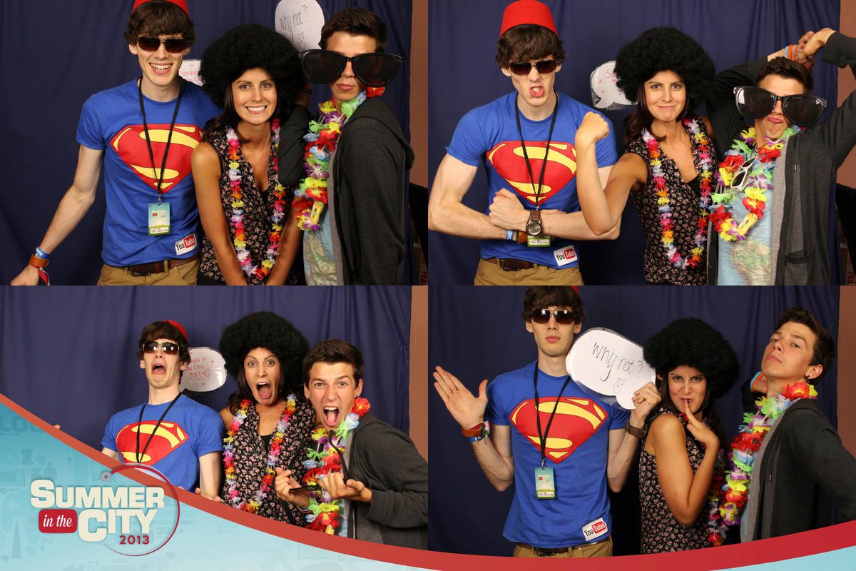 sitc's tweet photo. It's #SitCTBT time again!! Let's see your favourite pics and videos from previous events!
We'll kick it off with another throwback from our 2013 photo booth πΈ https://t.co/x6qUZEYKhQ