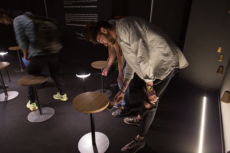 SlowWoodNet's tweet photo. Grazie a tutti coloro che sono passati a visitare "I sensi del legno". Un grazie speciale ai #progettisti @ClaudioLarcher e Andrea Manfredi, il partner tecnico @PlatekLight, infine tutti coloro che hanno partecipato al nostro #progetto e lo hanno reso un successo! https://t.co/bnOu9h28Ih