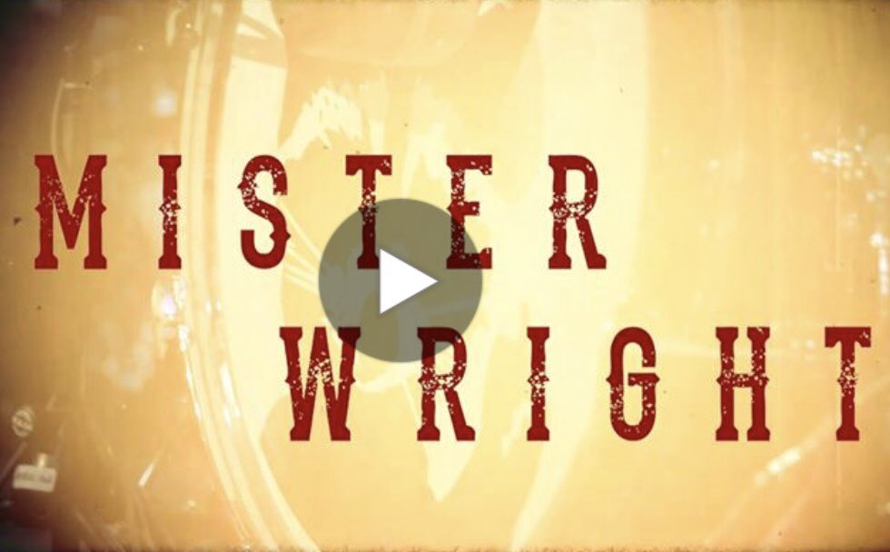 Raton_Lover's tweet image. Notre nouveau clip est sorti aujourd’hui pis, timing parfait en plus, y rentre en rotation sur le réseau Énergie! 🤩🤪🍾#ratonlover #energie #mrwright