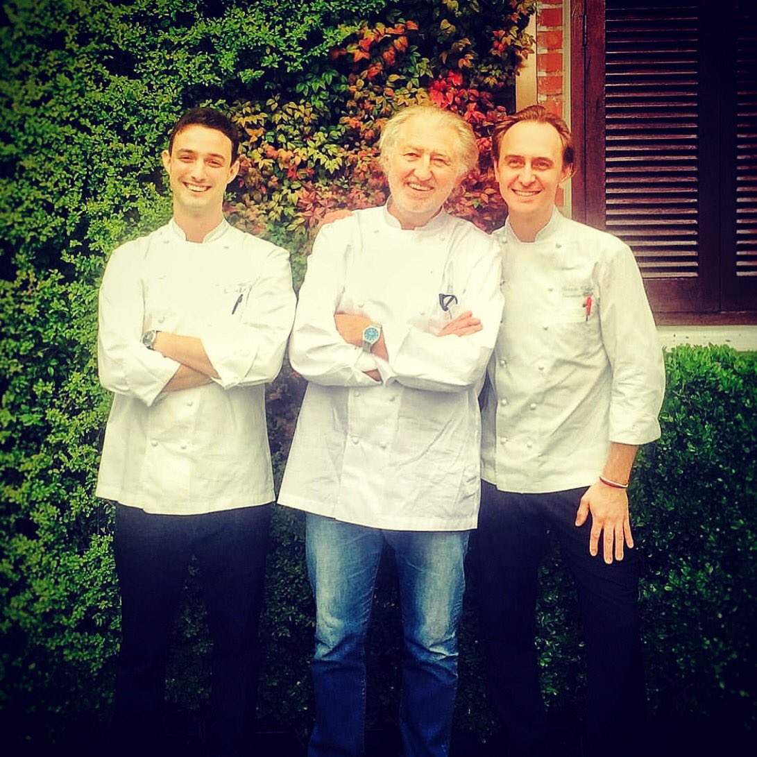 We love #ThrowbackThursdays! This is when Chef Gagnaire was visiting us in #March. If you missed him, stay tuned for the next time he’s back. 

#truecapella #tbt <a href="/PierreGagnaire/">Pierre Gagnaire</a> #capellashanghai #lecomptoirdepierregagnaire