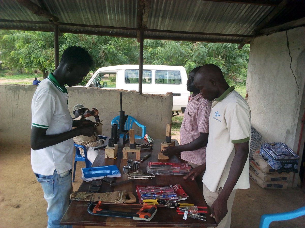 youth_sat's tweet photo. #RefugeeInnovationCenter rolling out #CreativeCapacityBuilding trainings in the  Refugee Settlements in Uganda
@MIT @youth_sat @UNHCRInnovation https://t.co/rUWpxLFdh8
