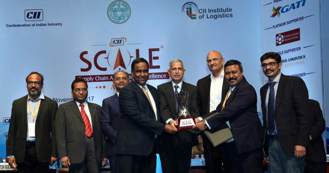 HellmannMESA's tweet photo. #ThrowbackThursday Alert!
Hellmann India wins the iconic Supply Chain & Logistics Excellence (SCALE) Award organized by the Confederation of Indian Industry (CII) in 2017
#HellmannIndia #HellmannMESA #Awards #Logistics #ThinkingAhead #MovingForward
https://t.co/51DkXiZqU9 https://t.co/QNBJio2ESV