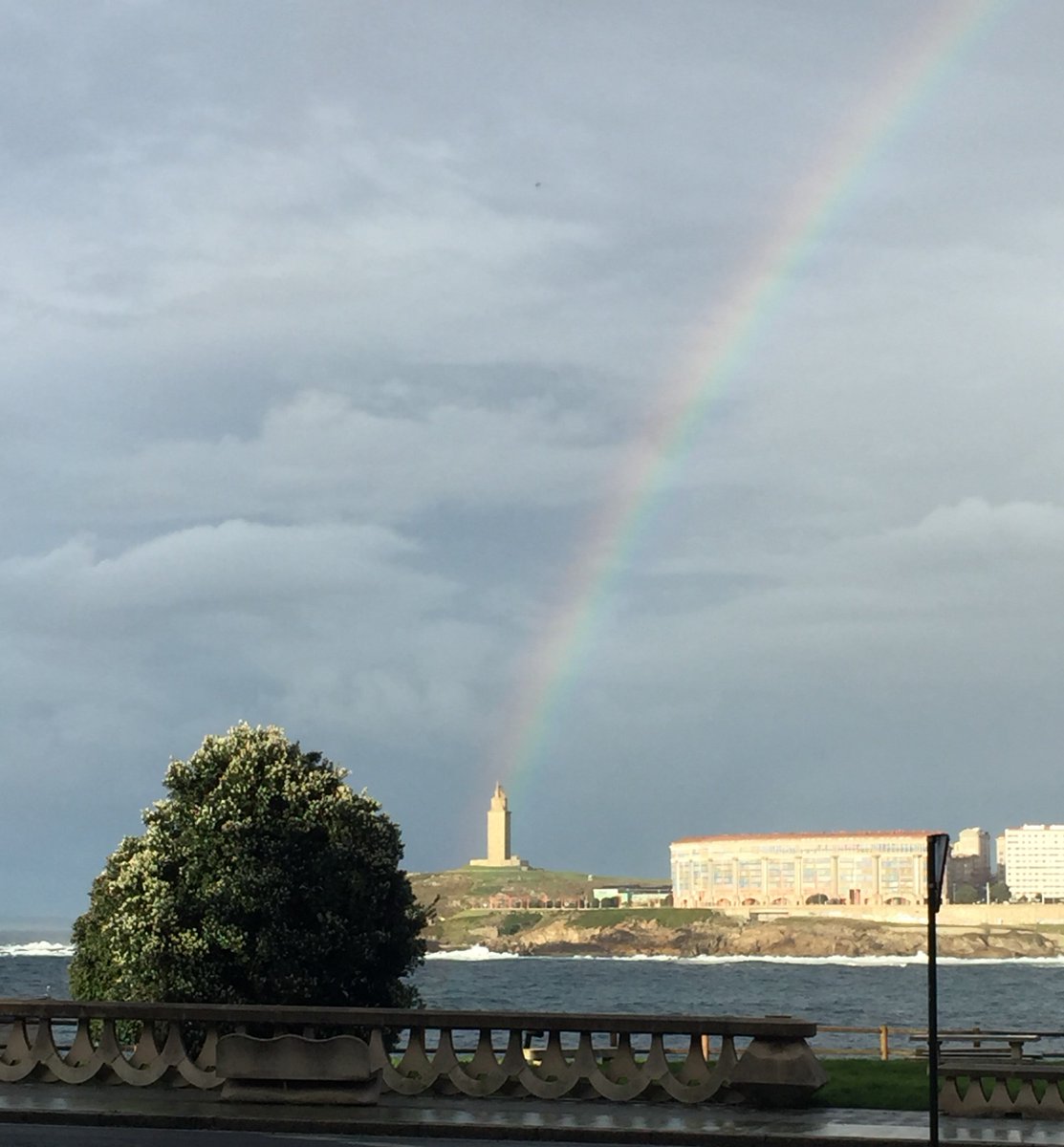 Ahora ya sabéis de dónde sale la paleta de colores que utilizáis en vuestros equipos ;)

#MD2018 #Coruña #Animación