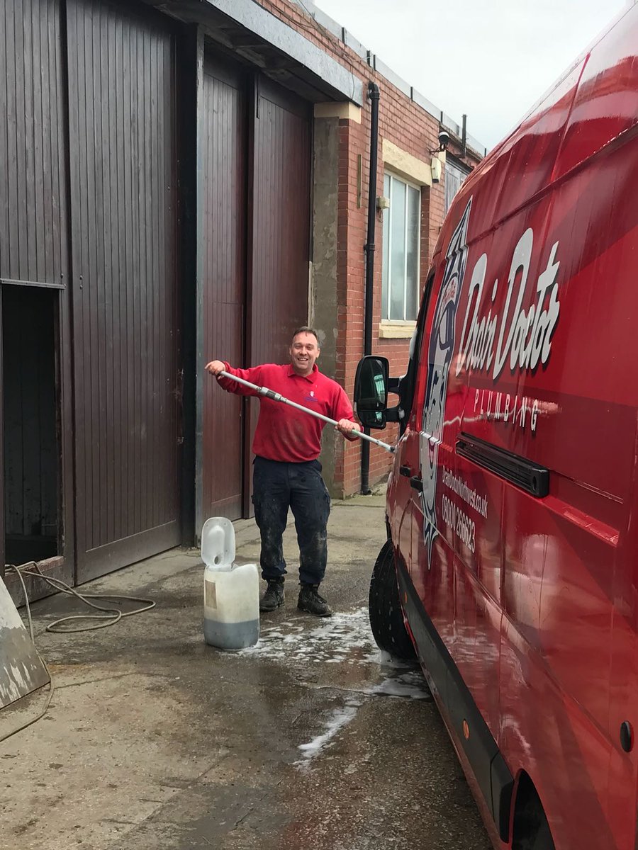 DrainDr_NW's tweet photo. Our vans need to be spick and span before we can send them out to work !
Our engineers take pride and joy in keeping their vehicles this way !
We are always here to help, do not hesitate to call us on 0800 026 6623
https://t.co/MbzFY64NSH https://t.co/BeEiySSWgd
