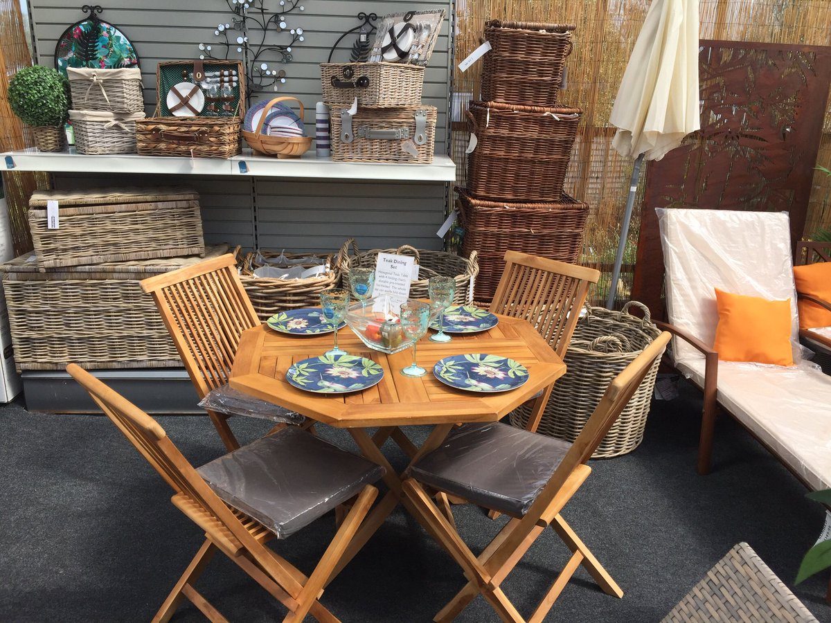 Time to treat yourself to some new garden furniture? We’ve got choices to suit all gardens. Lorraine our garden furniture expert is on hand to offer you advice and help you make the right choice. Come and see us this weekend.