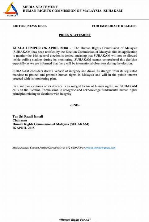 SPR halang Suruhanjaya Hak Asasi Manusia Malaysia (SUHAKAM) daripada menjadi pemerhati pilihan raya PRU14.

Suruhanjaya yang dibentuk oleh Parlimen Malaysia pun disekat oleh SPR.

Ini adalah satu keputusan SPR yang teramat bangang!