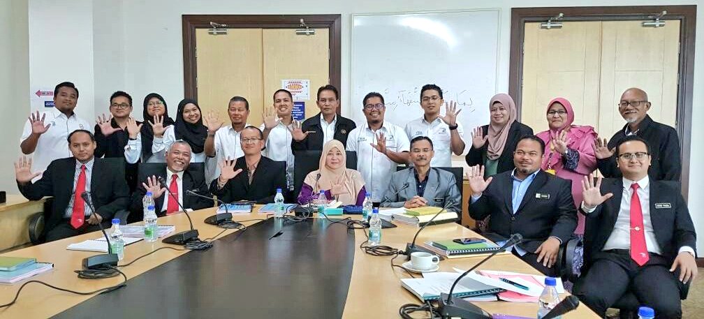 accdini's tweet photo. Tahniah!!! Pertubuhan Peladang Kawasan Bukit Gantang Perak Atas Pencapaian Star Rating 5 Bintang Program Audit Pengurusan Lembaga Pertubuhan Peladang βββββ
#teamAPlpp
@azulitasalim
@razghaz
@omarmohdrizal
@OFFICIAL_LPP
@Ppk_BktGantang https://t.co/OgqK8sIpfE