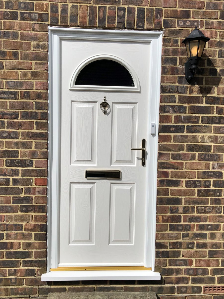 A <a href="/SolidorLtd/">Solidor</a> front door installed yesterday by the team <a href="/UltionLock/">Ultion</a> @AWS__LTD