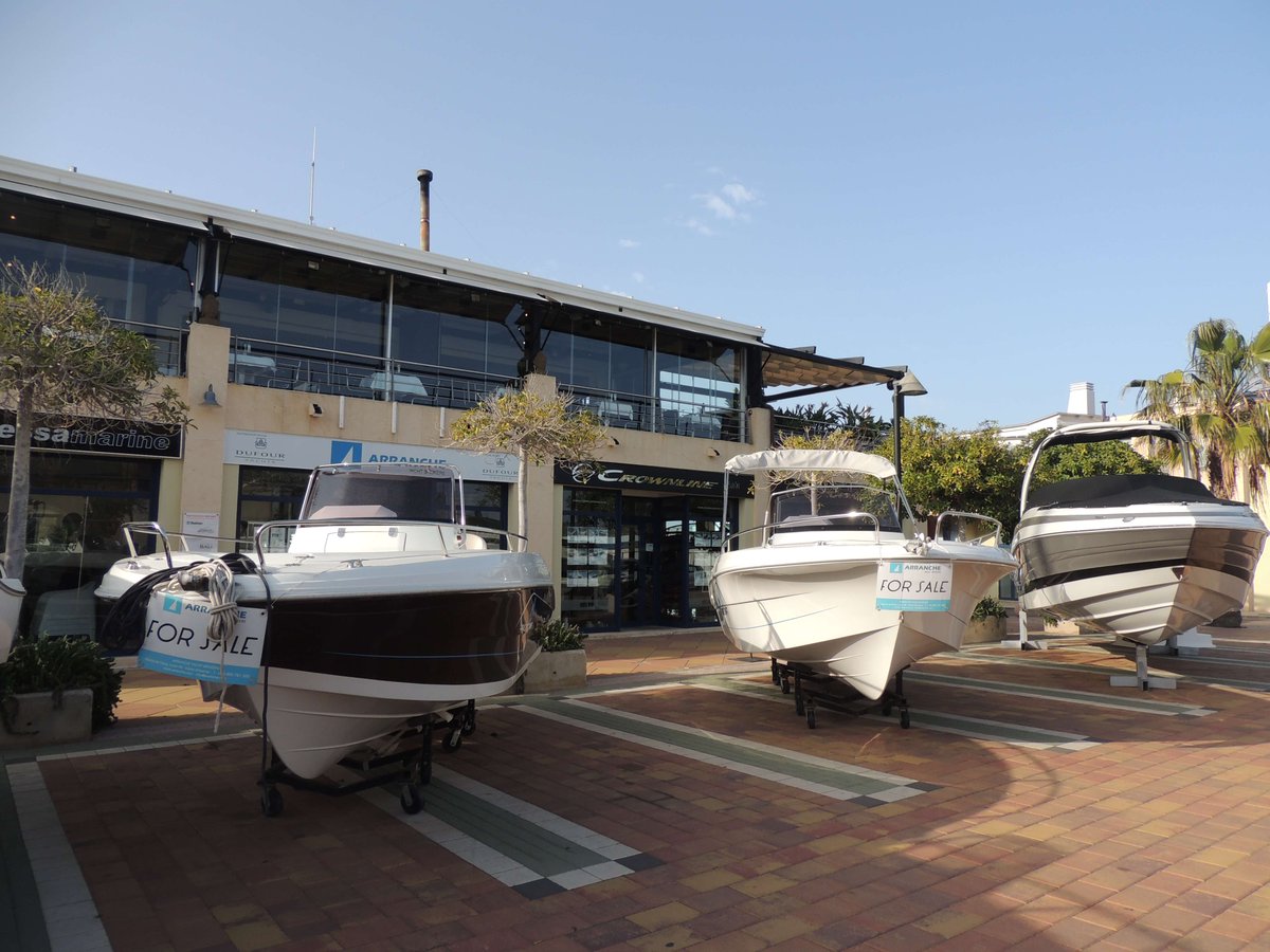 DeniaBoatShow's tweet image. La XI Edición del @DeniaBoatShow va tomando forma, últimos preparativos para dar mañana el pistoletazo de salida. #deniaboatshow #sndenia #nosgustaelmar