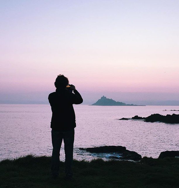 stiveshouse's tweet image. Reposting @champignons:
We’ve been down to #Cornwall on some emergency family stuff and I’m still a bit tired but I’m hoping to get some work done tomorrow.
.
.
.
.
.
.
.
#stmichealsmount #perrannuthnoe #sea #sunset #nature #coast