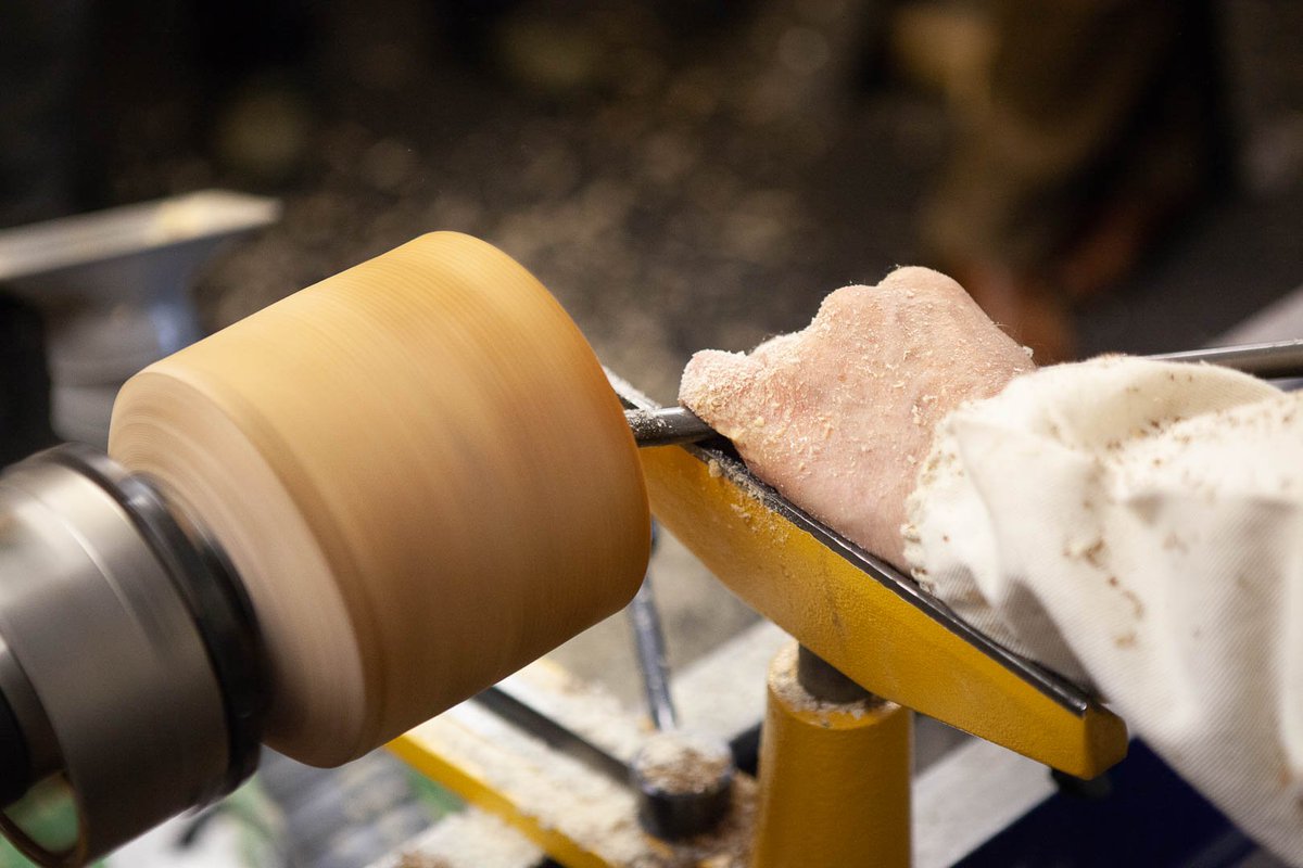 ToolPost's tweet image. A Wight old day had by all at The ToolPost with the Wight Woodturners, exploring the veritable world of hollowing tools and techniques... If your club is interested in something similar, please do get in touch.