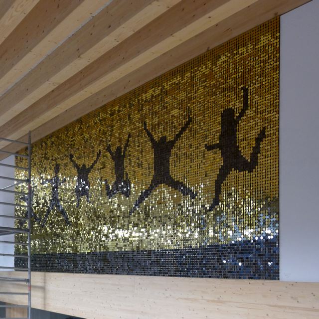 spangleys's tweet photo. Our stunning Spangleyboards create the perfect feature wall for all of those memorable photos from your big day! 
#gifts #feature #weddingplanner https://t.co/5JIgqk0hq6