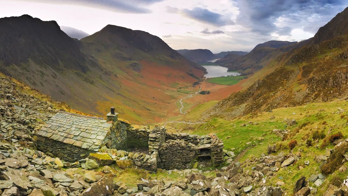 #tbt Last year I spent 3 days book-writing in this magical spot. I made a film about it, too. youtube.com/watch?v=mhWeWx…