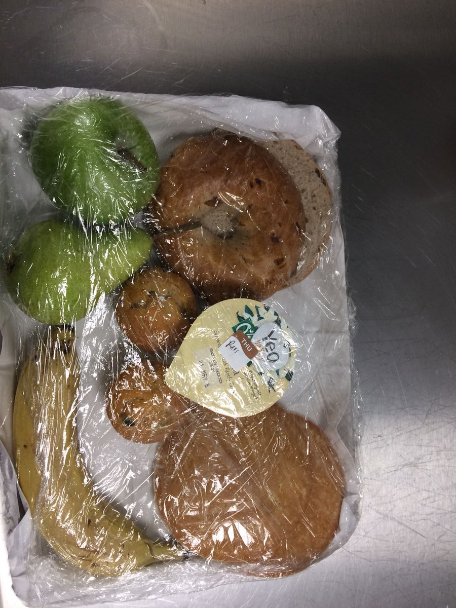 Delivering exceptional service for our guests.... A guest had to leave at 5 this morning and wanted his continental breakfast still so we arranged a takeaway breakfast.... Constantly wowing our guests here at Finzels Reach <a href="/Lisalawson1Lisa/">Lisa Lawson</a> <a href="/Lauraloolooo/">Laura Tait</a> <a href="/SWWalesSolus/">#500PImiles</a>