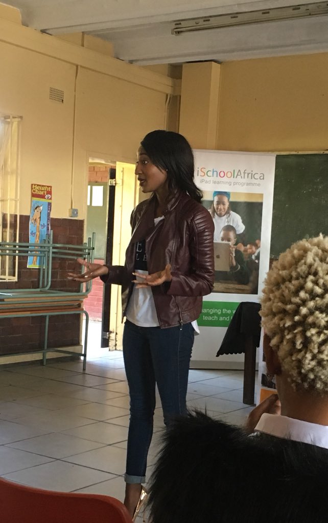 iSchoolAfrica tweet media