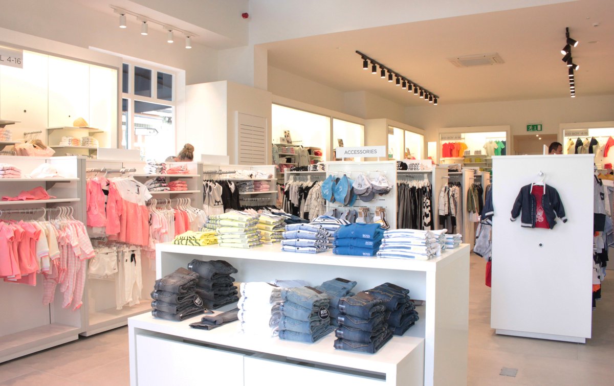 KildareVillage's tweet photo. The kids are alright! Looking for amazing #kidswear? Your little ones will be kitted out in style with our new store #KidsAround! #NewAtKildareVillage #KildareVillage #Shopping #KidsFashion https://t.co/HEvIbd25Iq