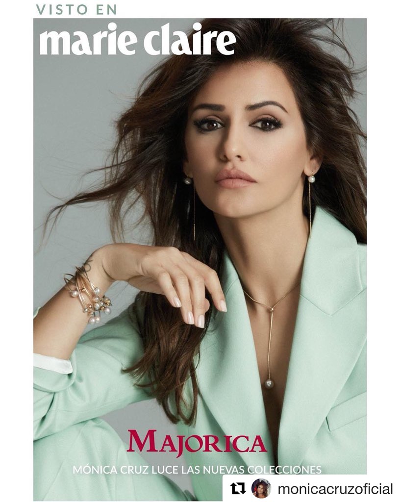 Clickche1's tweet photo. Encantados de nuestra campaña con @Monicacruz1977 para #Majorica. Un placer trabajar con gente profesional @marieclaire_es 😍👏🏽
📸 #PabloSaez
💄 @VickyMarcosWeb
👗 #RutBaticon
@FerGuardiola4
Si quieres más información sobre nuestro trabajo 📧 publicidad@clickche.es https://t.co/ADQHcNyF1S