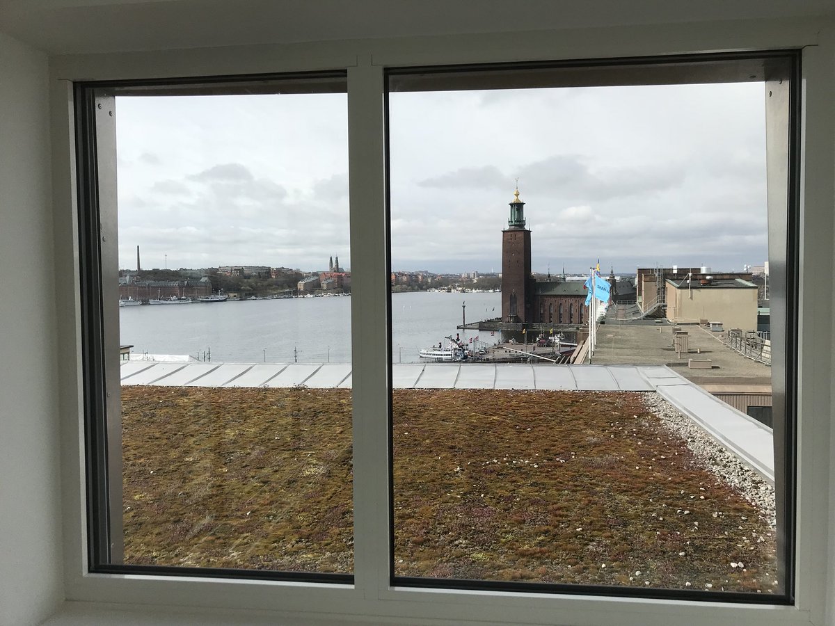 SCarlsonSWE's tweet photo. På finansdepartementet för dialog om svensk e-legitimation. Utsikten och jag har Stockholms stad i fokus. Ska det äntligen bli ordning på detta nu? https://t.co/Gehfwoiiyn