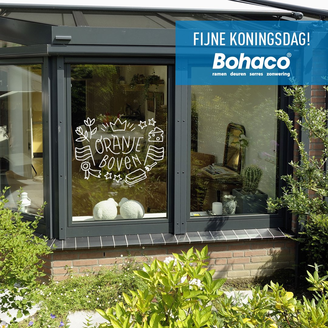 BohacoRDSZ's tweet photo. Morgen genieten onze medewerkers van de oranje tompoucen. Zaterdag staan we weer voor jullie klaar. Fijne Koningsdag allemaal! https://t.co/IScddY3Fc1