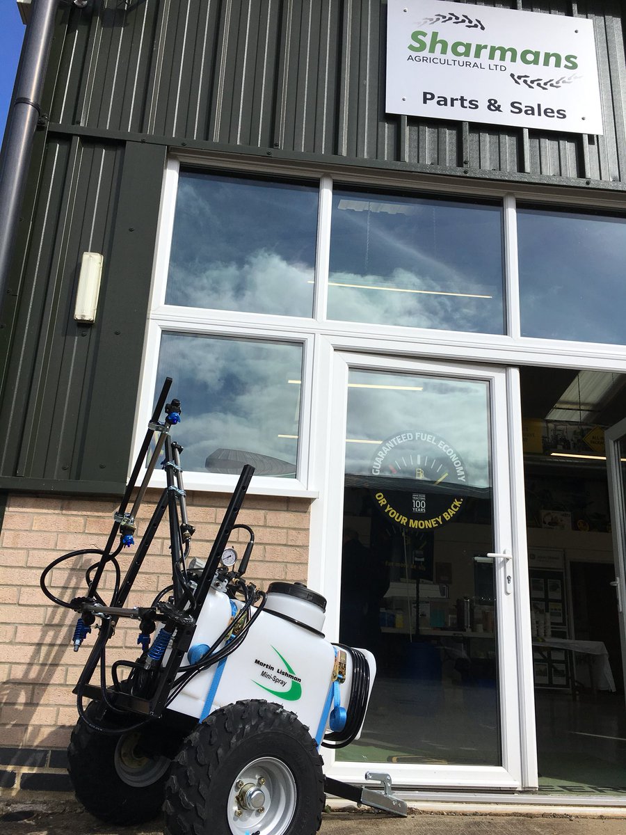 Martin_Lishman's tweet photo. Grain Clinic today at Sharmans at Stamford - come down for your moisture meter certification and to see our range of grain storage and crop quality solutions and compact sprayers #sprayers #barnowlwireless #protimeter https://t.co/CGK5StijXd