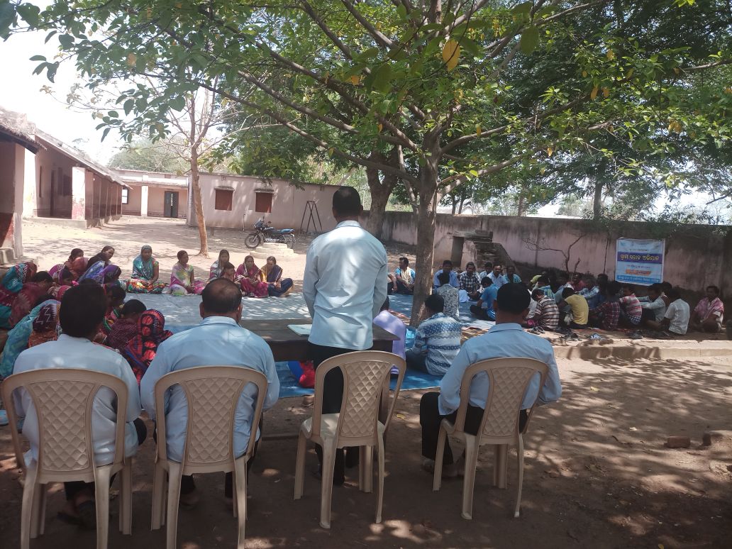 SwachhBoudh's tweet photo. Observation of gram swaraj  abhijan at kelakata village of mathura GP all  PRI, SHG, motivator, school teachers, BC, CC &amp; villagers were present.@sbmodisha @odisha_zsbp @PRDeptOdisha https://t.co/sWGN6wt70x