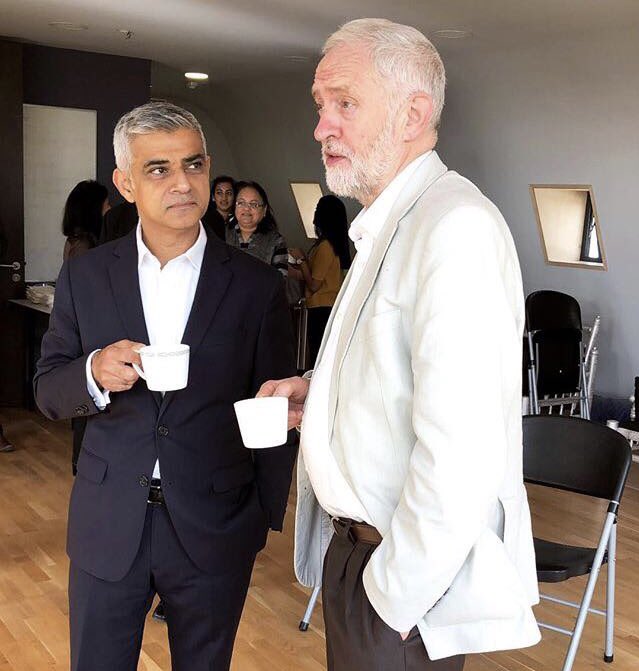 SadiqKhan's tweet photo. Great to visit the Shishukunj Bhavan local community centre this morning with @jeremycorbyn. The centre works with young Londoners from across Harrow, Barnet &amp; Finchley. https://t.co/ll66g3j41p