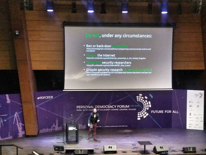 centrumcyfrowe's tweet photo. Rysiek just reminded us that we shall never agree on #internet #Censorship - #pdfcee18 community, you shall really care about #copyright reform going on right now in the EU - filter obligation will break the Internet! More info - https://t.co/r6oYv67nR0 #fixcopyright #pdfcee #PDF https://t.co/Ym9v2Arx4y