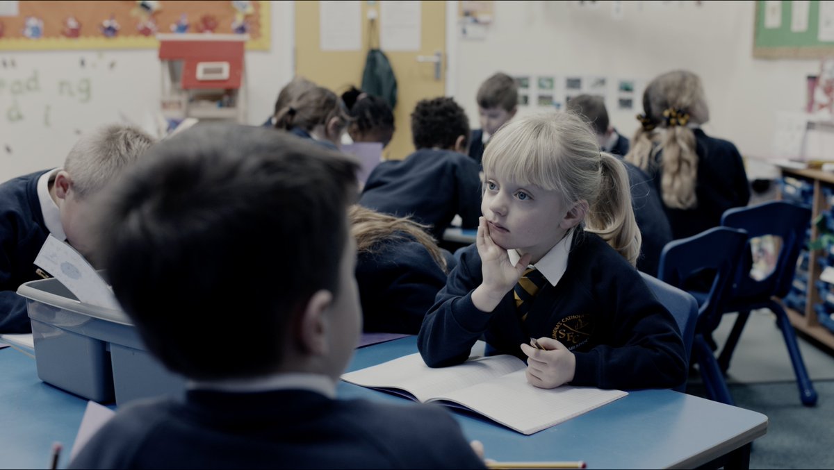 LSFF's tweet photo. Two weeks 'til we touch down at @DerbyFilmFest with our #LivesInSignLanguage offering of contemporary D/deaf shorts. Happening Sat 12 May, @derbyquad: https://t.co/92VLPgHCs1 https://t.co/9S9z48u1mM