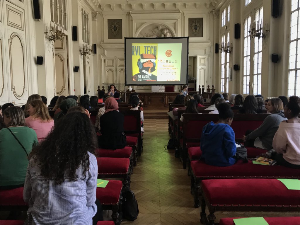 AI4AI_'s tweet photo. Nous passons l’après-midi au forum #rvltech pour inspirer des lycéennes à rejoindre le domaine de l’ #IA
cc @RevellesAsso #empower #inspire https://t.co/LpFqhr6hcM
