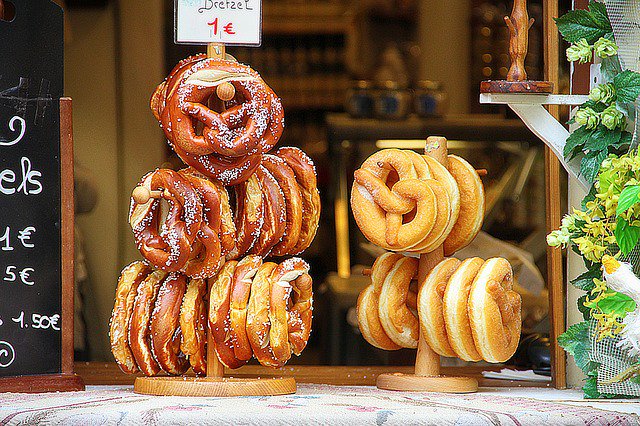 LynnTalbott1's tweet photo. Happy #NationalPretzelDay! If #bookkeeping tasks get you in a twist, come see us about #QuickBooks! #SmallBiz #TSheets #Expensify #Nooga https://t.co/3nCzPchi07