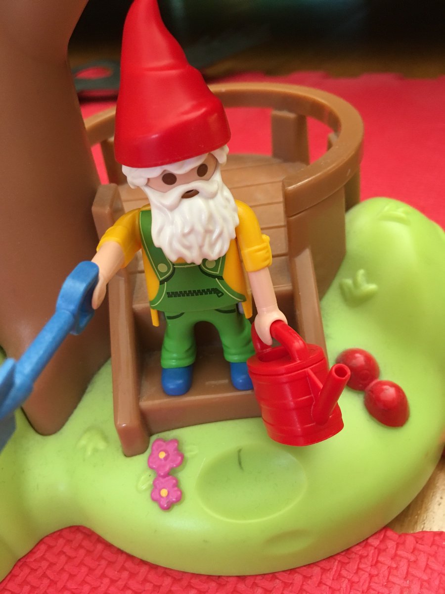 playmobil gnome